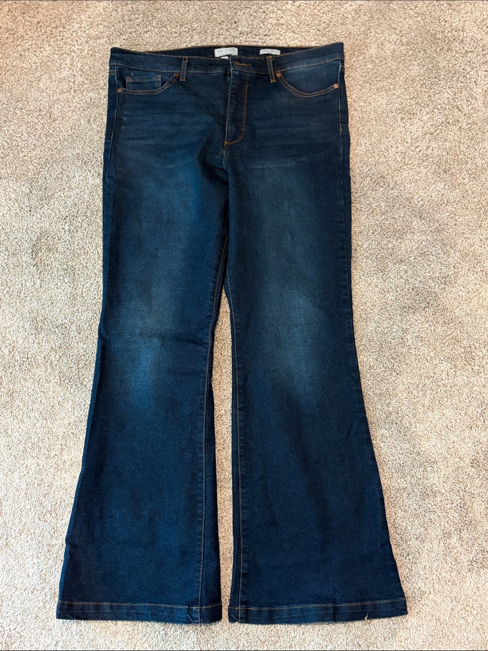 sofia by sofia vergara Melisa Flare Jeans